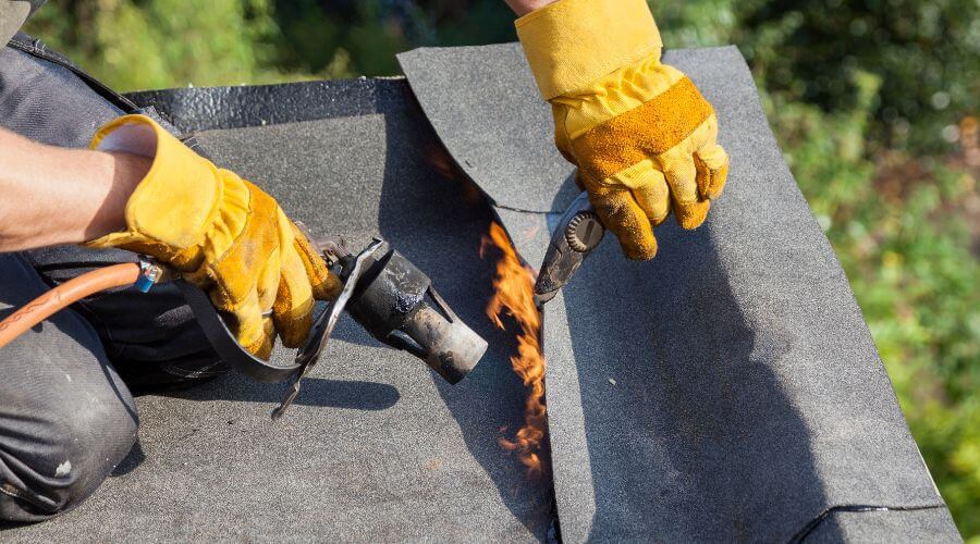 Professional residential roofers in Douds, IA